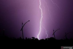 BMKG: Hujan deras dengan petir berpotensi guyur Pangkalpinang Kamis siang