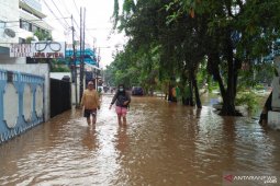 Indef: lima sektor ekonomi kena imbas banjir di Jabodetabek