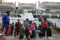 Tim gabungan Denpasar sidak pendatang di Benoa