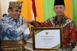 Menteri Agama beri penghargaan kepada Bupati Tapsel