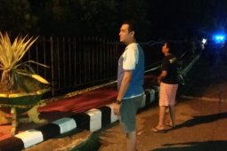 Pegang pagar taman, Maulid tewas kesetrum