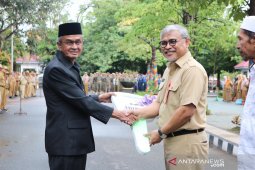 Bupati minta awal tahun jadi penyemangat mengabdi