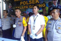 Polisi ringkus polisi-wartawan gadungan peras korban
