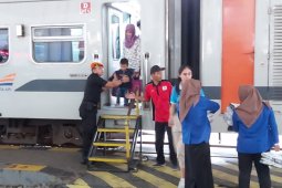 Jumlah penumpang angkutan Natal-tahun baru di Daop Madiun naik 11 persen