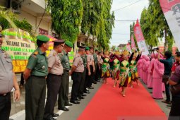 Tari Landhung Situbondo sambut kapolres baru