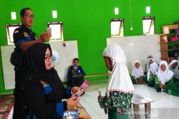 Biddokkes penyuluhan kesehatan ke sekolah di pelosok