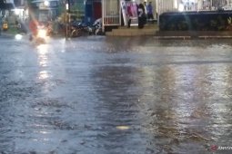 Sejumlah kawasan di Kota Padang terendam air hingga satu meter