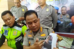 Turis Amerika ditangkap polisi karena tabrak dua pengendara motor
