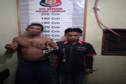 Lagi asyik "pesta" sabu-sabu, dua warga ditangkap Polisi Hinai Langkat
