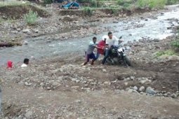 BPBD: Jembatan Dagamage di trans utara Flores putus sejak Februari 2019