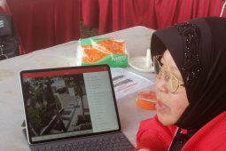 Di sela Rakernas PDIP, Risma awasi kantor dan pompa air di Surabaya