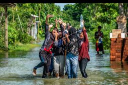 Banjir meluas di Demak