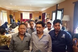 Bacawali Machfud Arifin bertemu pengurus PAN Surabaya