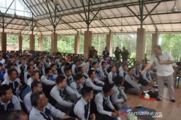 Gubernur Babel ajak petani milenial tanam lada sesuai SOP