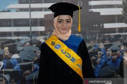 Spirlee, pernah bekerja di laundry kini jadi wisudawati terbaik IPB
