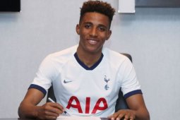 Gedson Fernandes jadi pembelian pertama Mourinho sebagai  pelatih Spurs