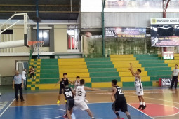 Pebasket SMP adu laga pada ILUNI 86 Basketball League 2020