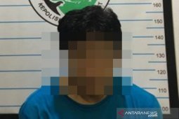 Pedagang mainan di Barabai ini ditangkap karena nyambi jualan obat haram