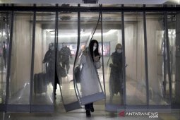 Saudi saring wisatawan dari China terkait virus korona
