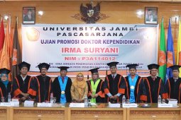 Irma Suryani raih doktor kependidikan