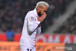 Neymar persembahkan gol untuk Kobe Bryant