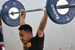 Eko Yuli tetap latihan rutin di tengah COVID 19