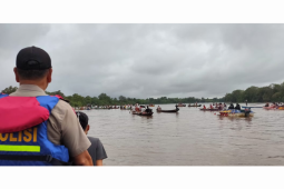 Seorang ibu hamil dan bocah tewas tenggelam di danau Kapuas Hulu