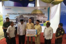 Angkasa Pura II salurkan program kemitraan Rp1,8 miliar