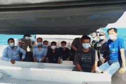 Enam warga China terdampar di Rote Ndao negatif virus corona