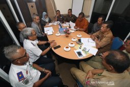 Kunjungan DPRD ke pusat perbelanjaan