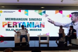 Minister invites millennials to become farmers, agripreneurs