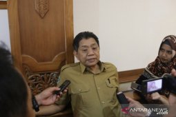 Warga diimbau tidak panik sikapi informasi virus corona