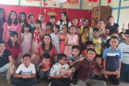 SDB Yos Soedarso - TK Santo Yosef Imlek bersama di Sungai Ayak