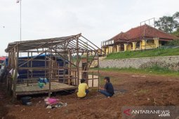 Ade Yasin targetkan Huntap korban bencana Bogor selesai sebelum ramadhan