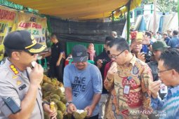 Musim buah tingkatkan nilai tukar petani di Kalbar