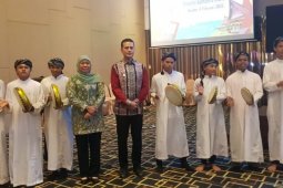 Penampilan Hadroh panti asuhan Al Washliyah Ismailiyah pukau pelaku usaha dagang Jatim di Medan