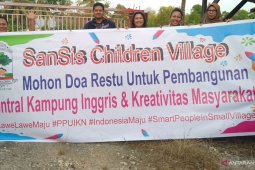 Warga Penajam Kelurahan Lawe-Lawe bangun Kampung Inggris