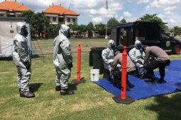 Puluhan personel Brimob polda Bali latihan antisipasi corona
