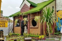 Indocement berikan CSR untuk ruang publik di Kampung B'denk Bogor