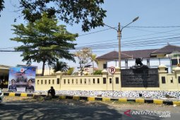 Polisi masih selidiki penyebab tewasnya seorang pria di ruko Pasirhayam