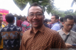 Alfamart bantu 200 bingkisan sembako untuk kegiatan HPN