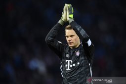 Neuer berniat bertahan di Bayern  Munchen