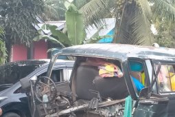 Mobil Pemkab Mukomuko terlibat tabrakan