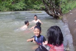 Dinkes: Warga Rejang Lebong masih banyak BAB di sungai