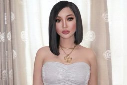 Selebriti Lucinta Luna ditahan di sel wanita
