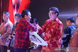 Kabupaten Batanghari mendapat penghargaan SAKIP