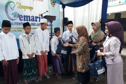 Kampanye gemar makan ikan di Kediri