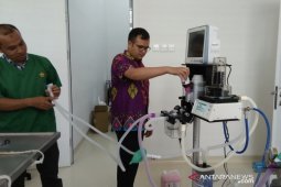 Rumah Sakit Hewan Unsyiah terima hibah mesin anestesi dan ventilator