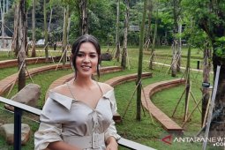 Raisa lebih dewasa di lagu "Teristimewa"