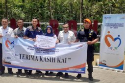 KAI Daop Madiun salurkan bantuan perahu wisata